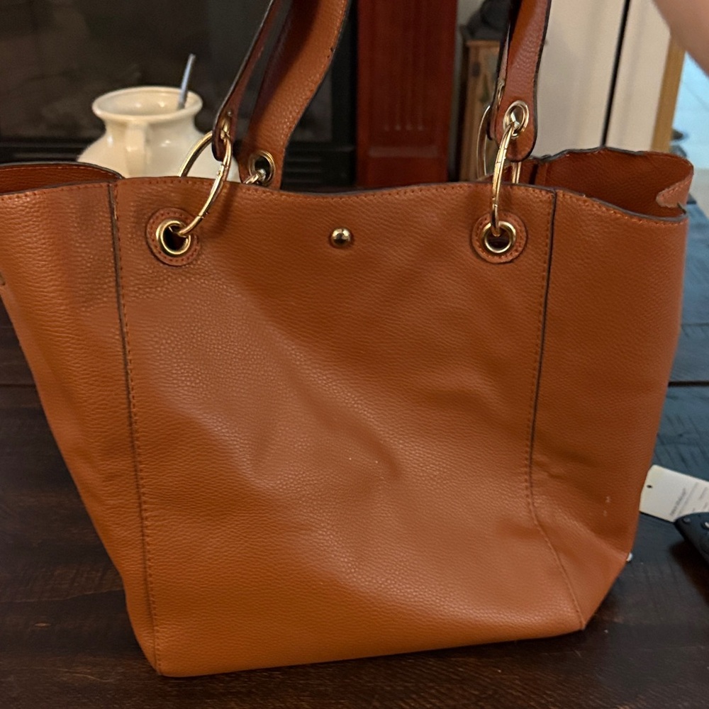 Classic Tan Leather Tote Bag with Gold Hardware